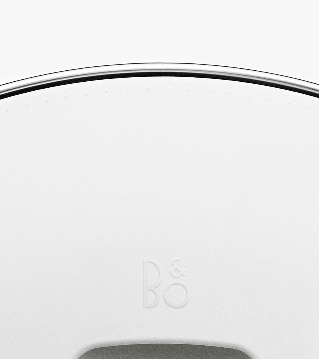 Speaker In White - Image 3